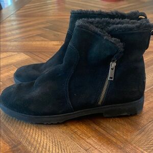 UGG Black Suede Boots with Fur Trim Sz 10